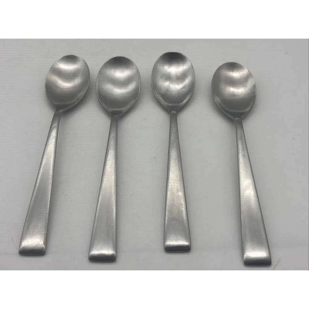 Hampton Silversmiths 235 Stainless Flatware Mixed Set Knives Forks Spoons -22pcs